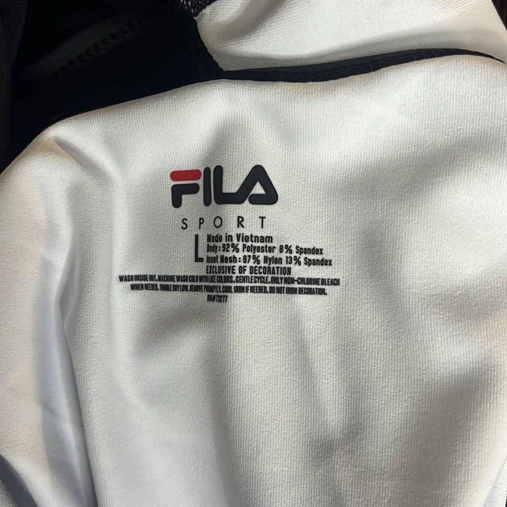 FILA - Picture 4 of 4